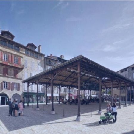 Studio De La Halle. Figeac Eksteriør billede