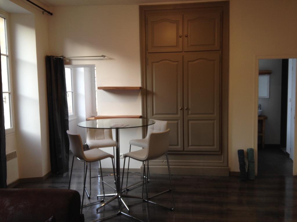 Studio De La Halle. Figeac Eksteriør billede